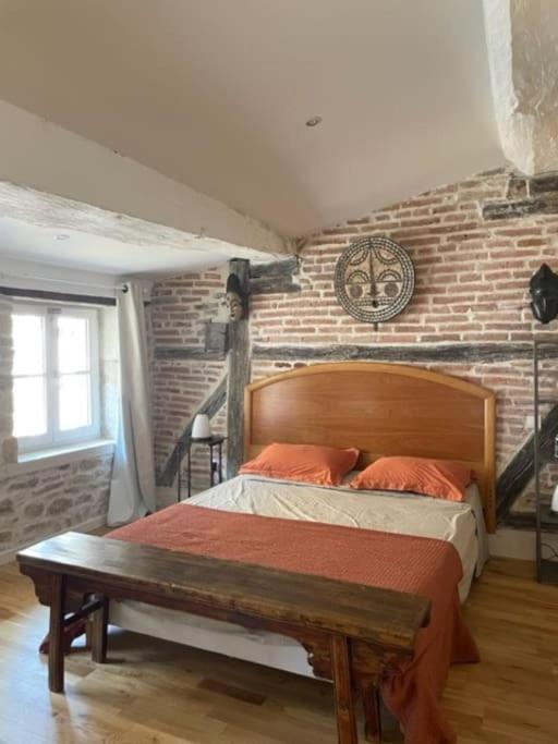 La Maison De Lea, Chambres D'Hotes De 14 Couchages Tournus Bagian luar foto